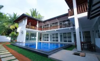 HIKKA VILLA RITAS 
