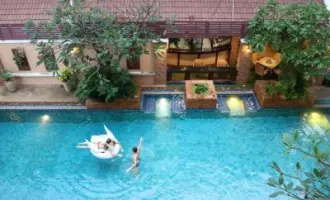 AIYAREE PLACE HOTEL