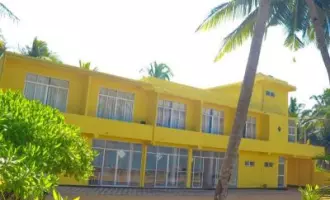 OREO BEACH HOTEL