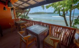 CEYLON HEART BEACH