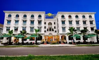 CROWN NGUYEN HOANG HOTEL