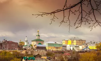 "Серебряный маршрут с посещением Изборска и Печор" на туристическом поезде, тур на 4 дня