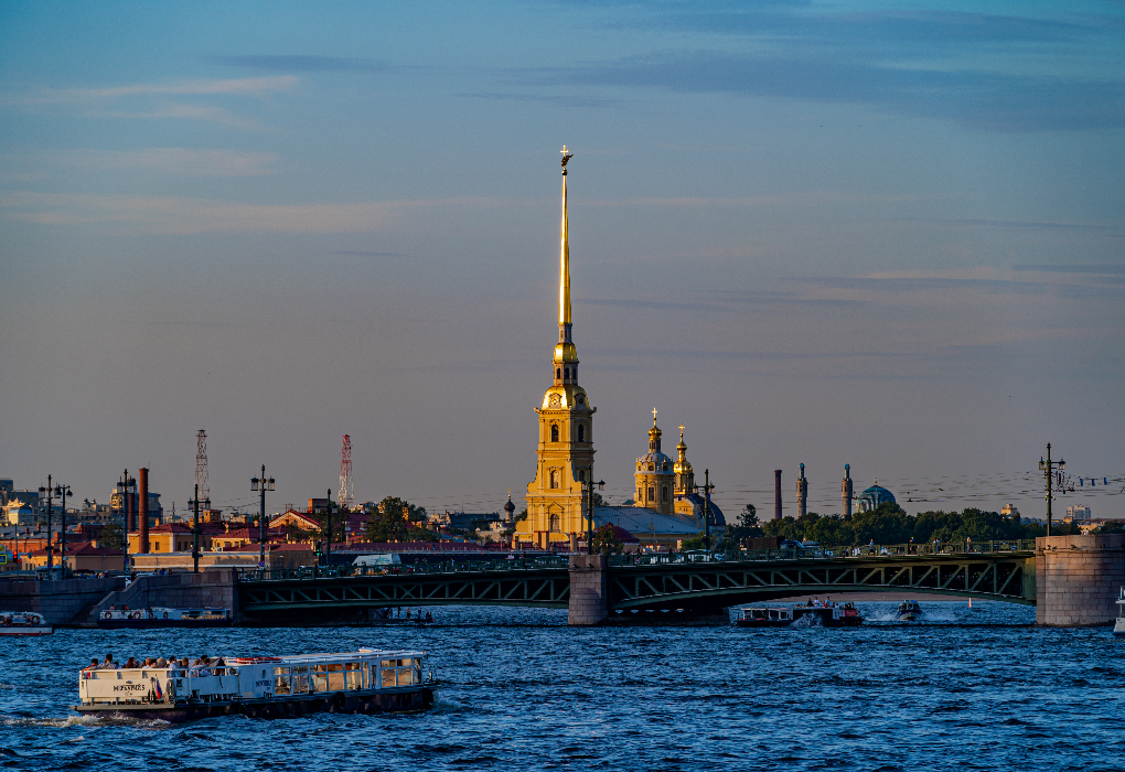 "2 в 1: Петербург, Рускеала, Кижи, Валаам", тур на 5 дней